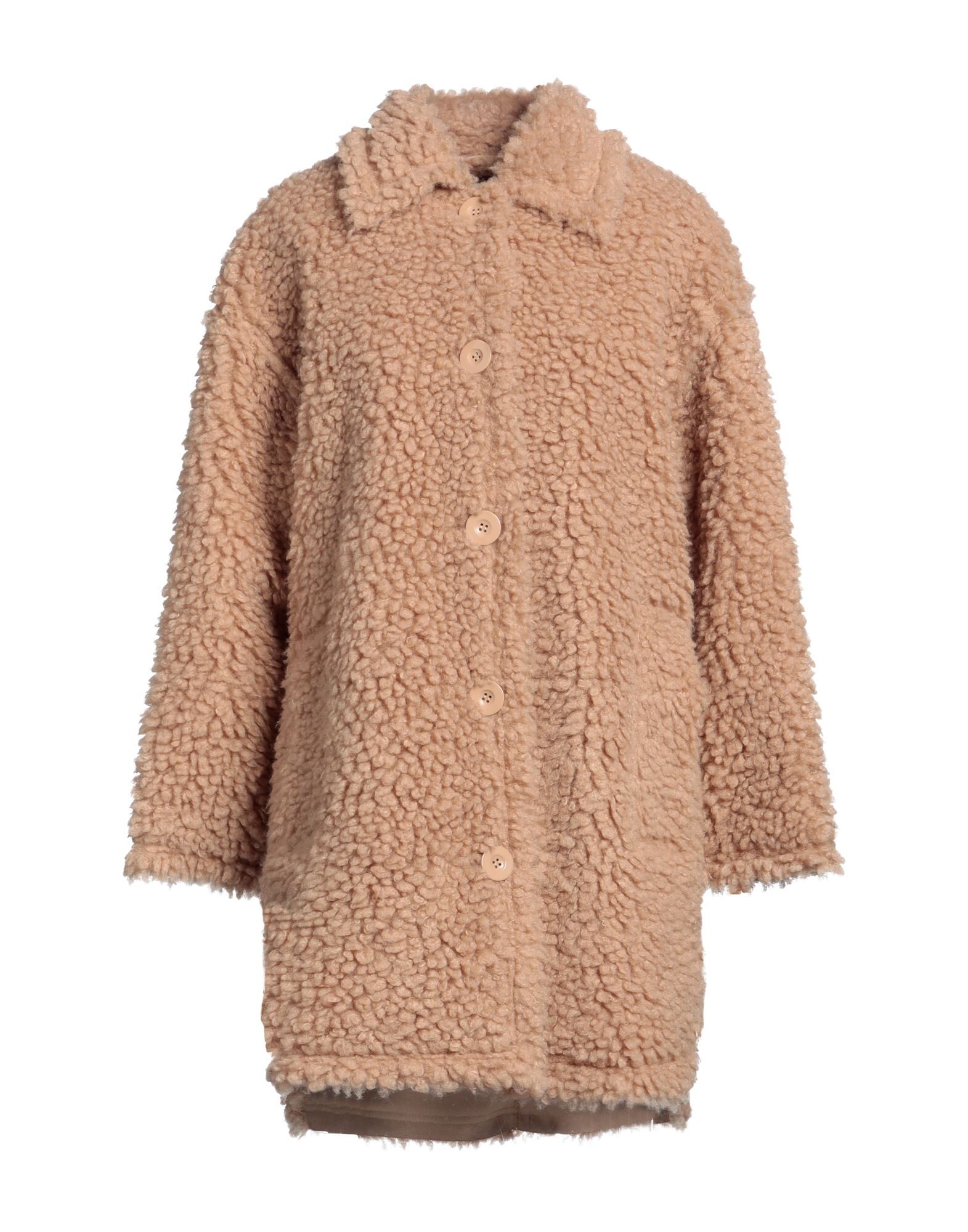 STAND STUDIO - Moutons et fausses fourrures