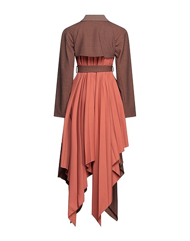 https://www.yoox.com/images/items/16/16128600FU_14_r.jpg?impolicy=crop&width=387&height=490