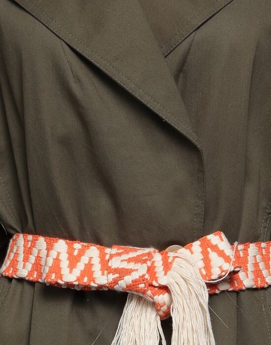 DE' HART Пальто