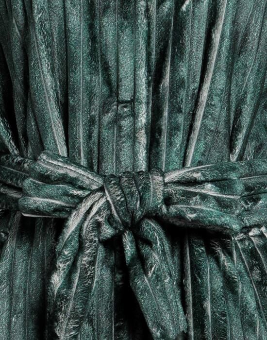 BRAND UNIQUE Пальто