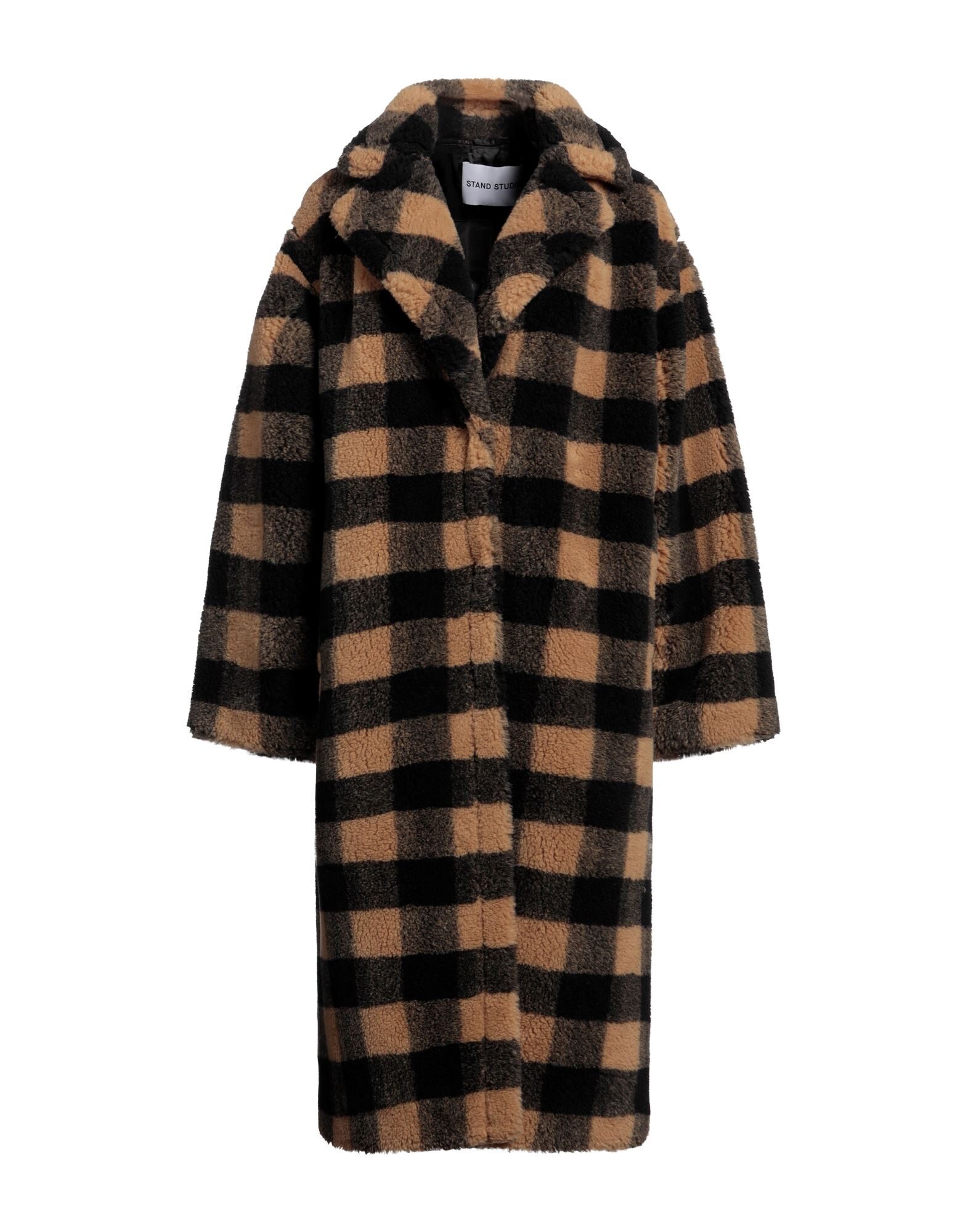 STAND STUDIO - Moutons et fausses fourrures