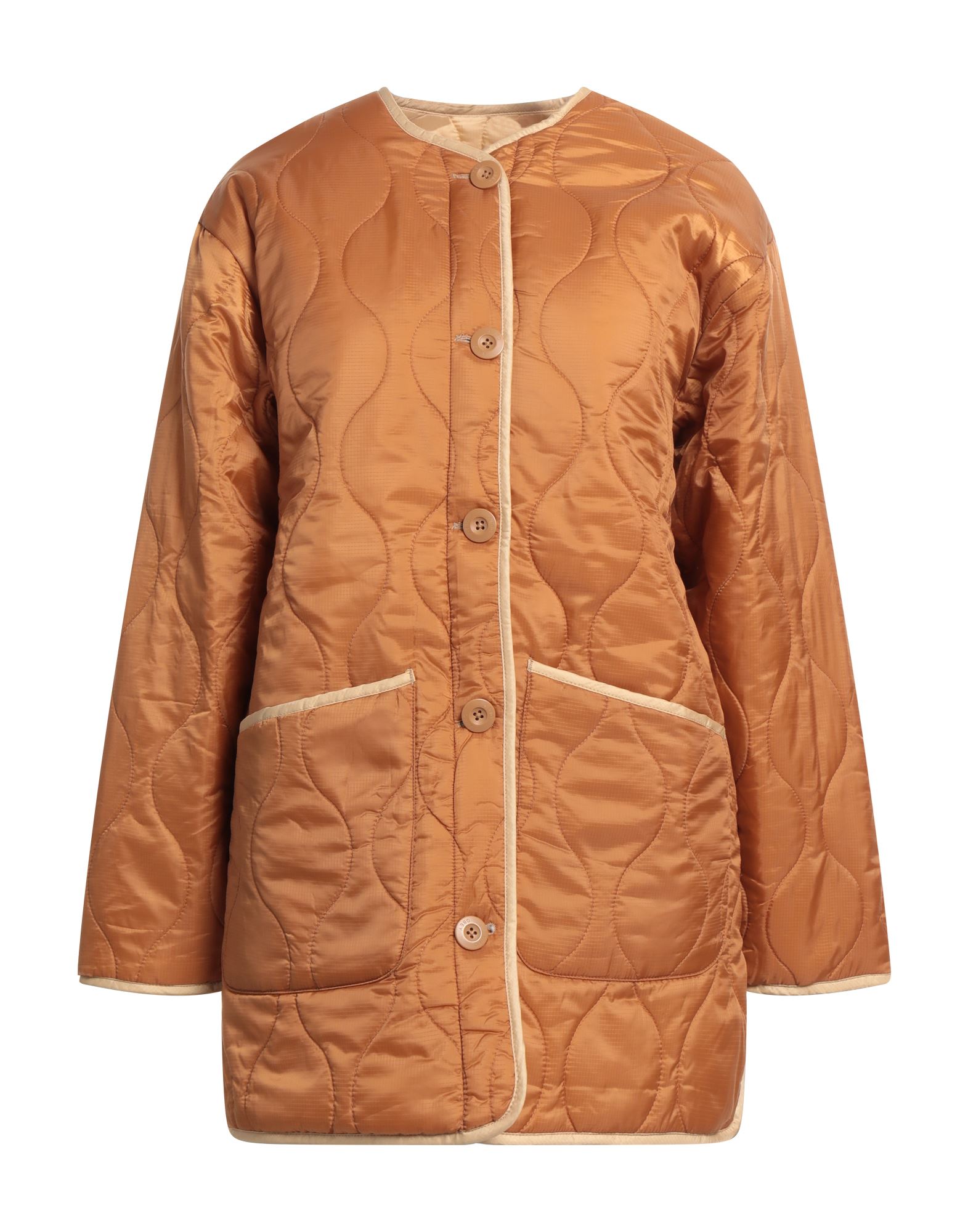 OBEY - Plumíferos y acolchados