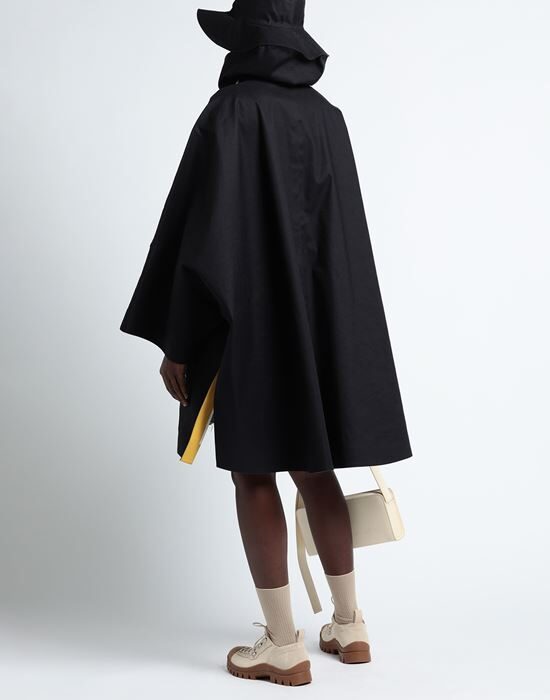 JIL SANDER Плащи и тренчи