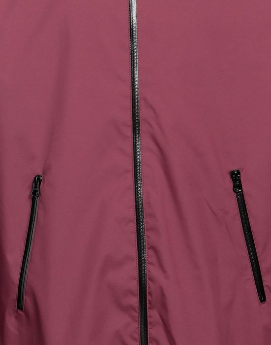 HUMAN RESISTANCE Плащи и тренчи