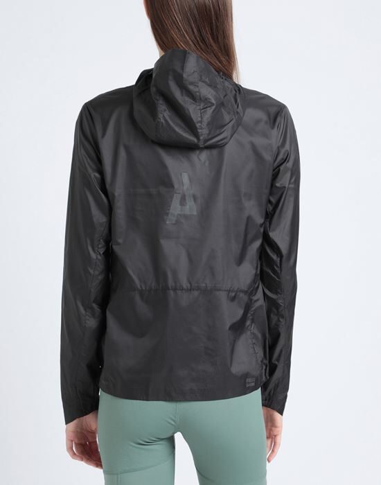 PUMA Куртки и пиджаки