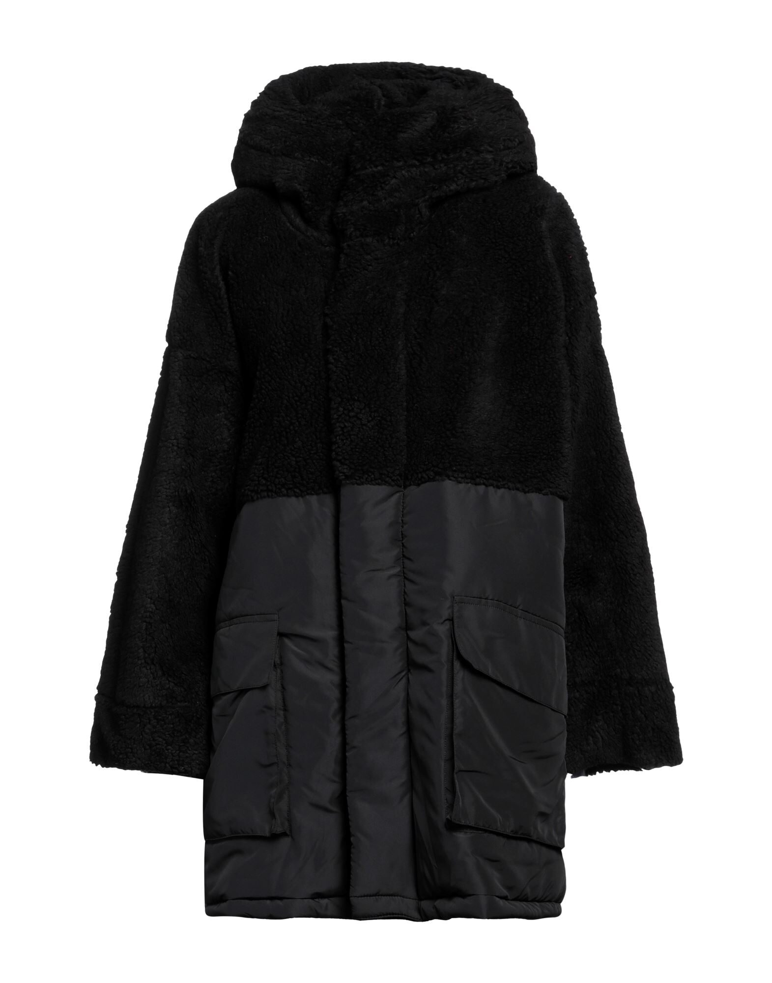 CIRCUS HOTEL - Moutons et fausses fourrures