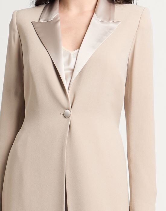 SARTORIA 74 Плащи и тренчи