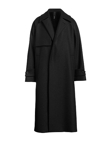 HEVÒ Coat Black 50% Wool, 34% Polyester, 8% Synthetic fibers, 4% Virgin Wool, 4% Other Fibres