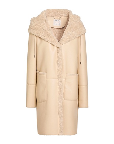 GUESS Kunstpelz Beige 100% Polyester, Polyurethan