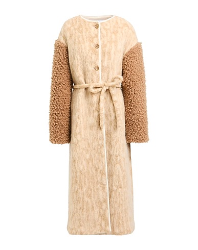 OMBRA DI FOGLIA Teddy Coat Sand 31% Acrylic, 28% Polyester, 24% Merino Wool, 17% Virgin Wool