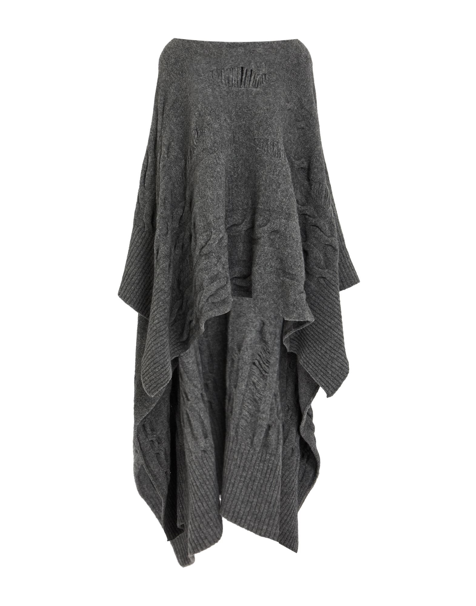 ISABEL BENENATO - Κάπες