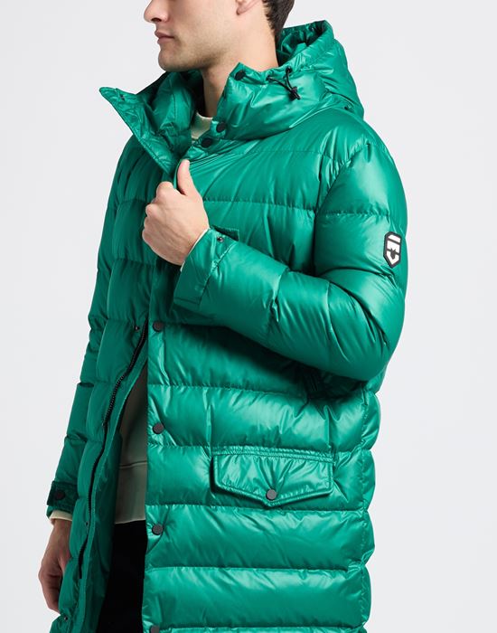 MIRA VISIONARY CONCEPT Пуховики и куртки на синтепоне