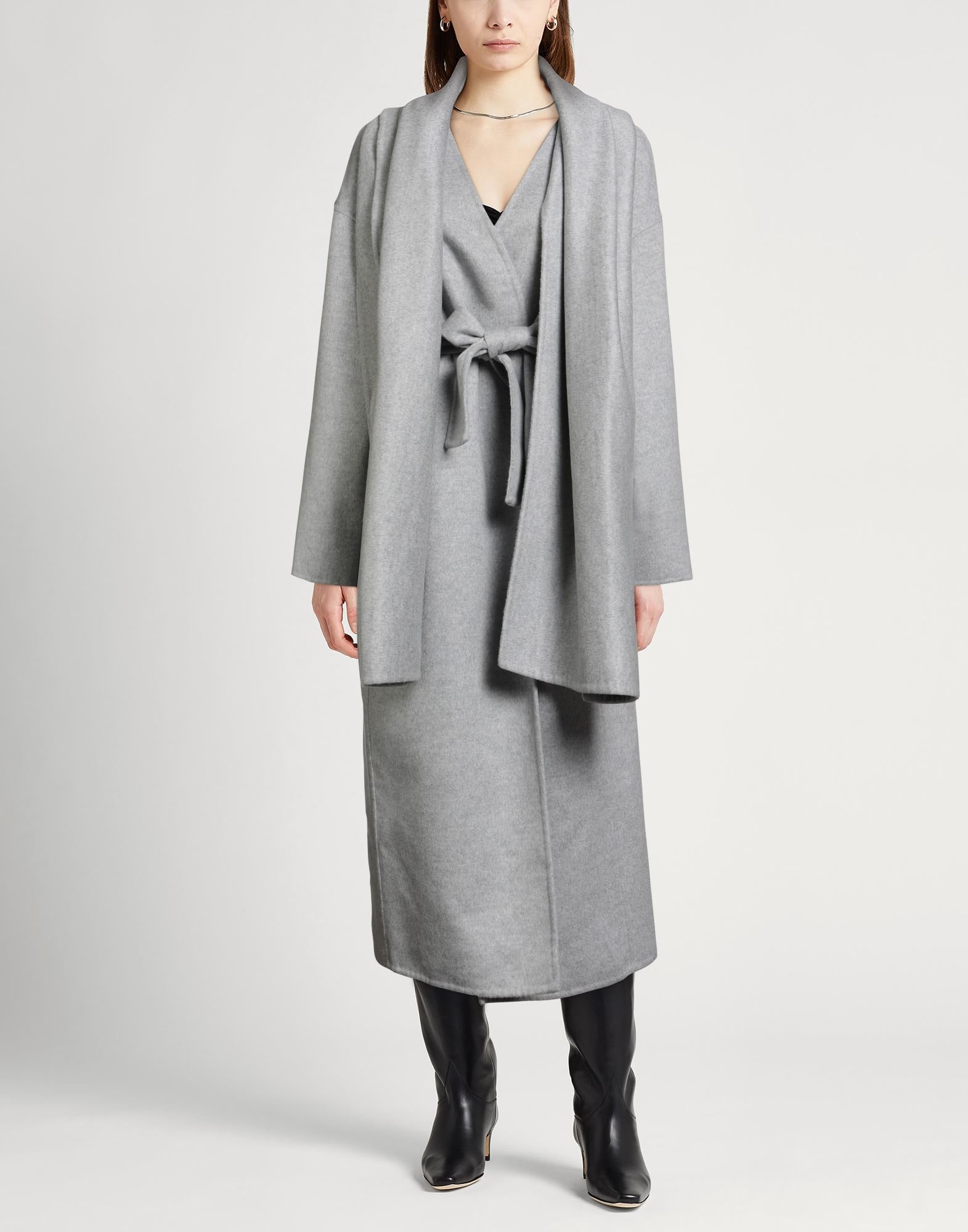 美品　FABIANA FILIPPI ファビアフィリッピ　カシミヤ　コート FABIANA FILIPPI 快適さとサステナビリティを追求した 最高級の