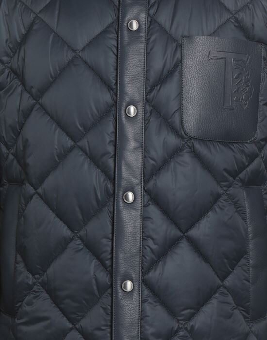 TOD'S Пуховики и куртки на синтепоне