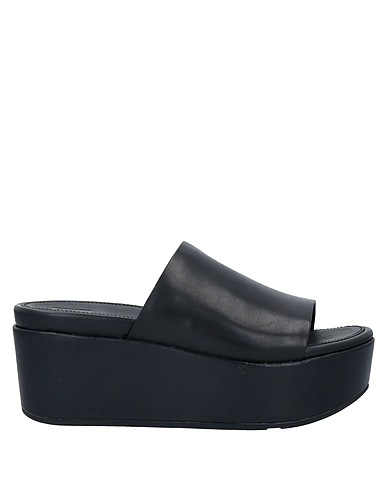 FITFLOP Sandals Black Leather