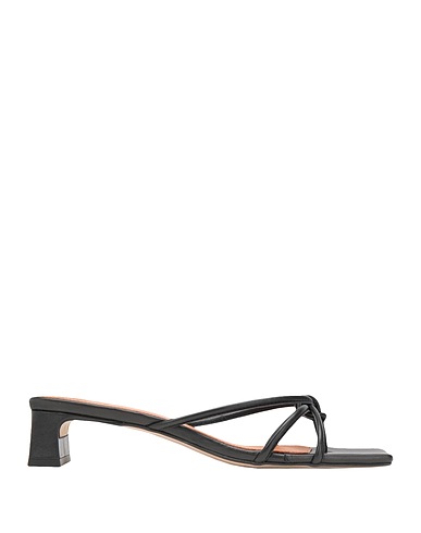 8 by YOOX Flip flops LEATHER SQUARE TOE SANDALS
 Black 100% Cow leather
