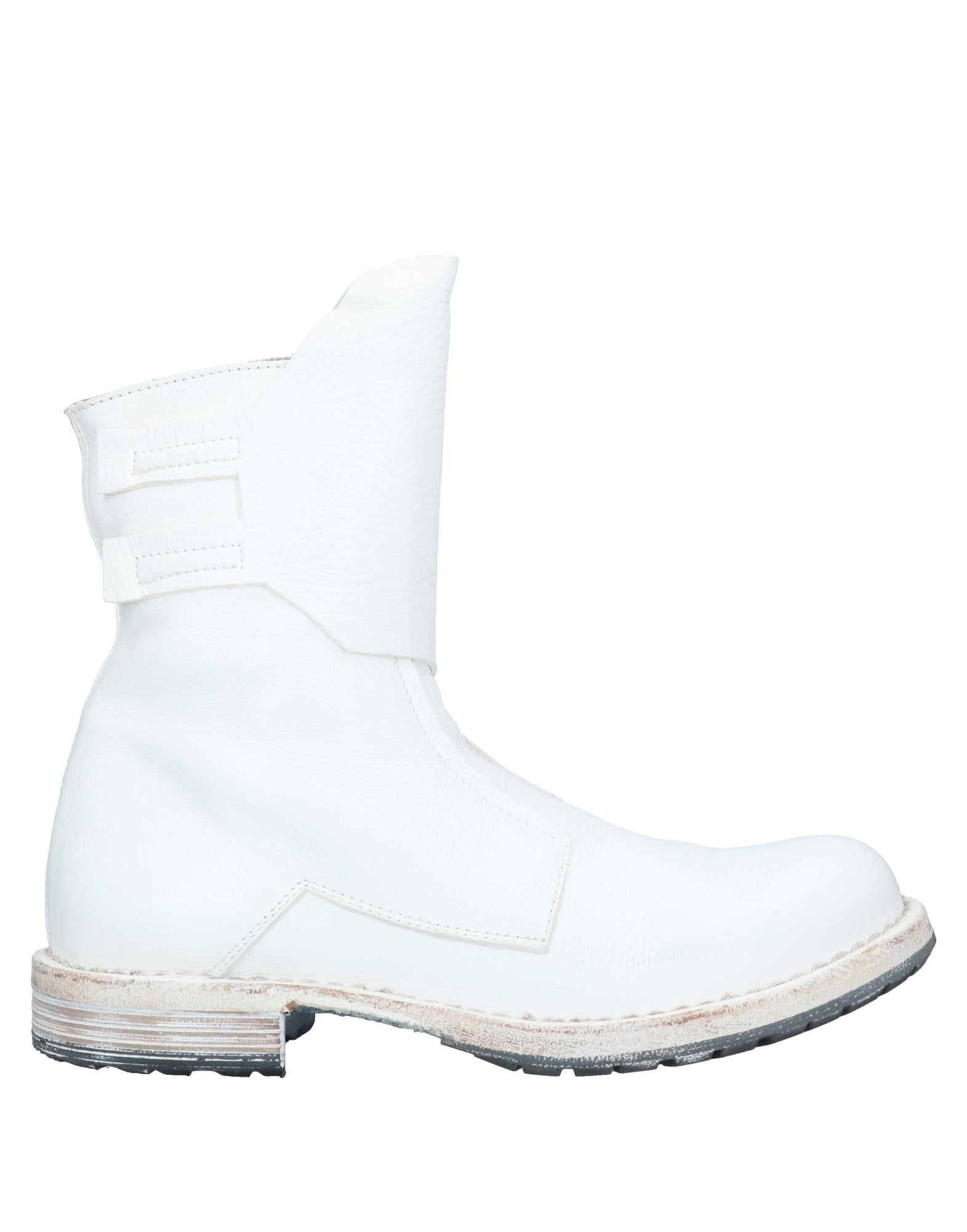 MOMA - Μποτάκια