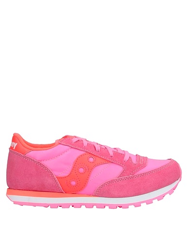 SAUCONY