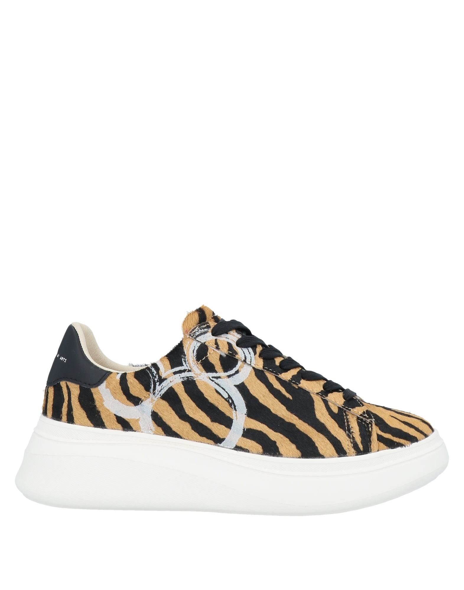 MOACONCEPT - スニーカー