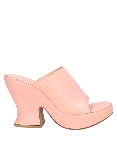 BOTTEGA VENETA Sandals Salmon pink Soft Leather