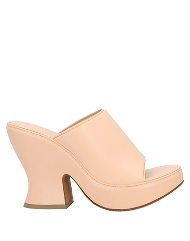 BOTTEGA VENETA Sandals Light pink Soft Leather