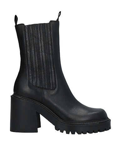 VIC MATIĒ Ankle boot Black Leather