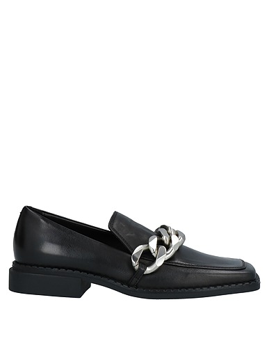 VIC MATIĒ Loafers Black Soft Leather