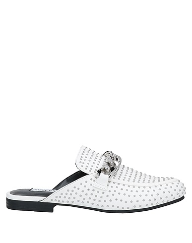 STEVE MADDEN Mules and clogs White Polyurethane