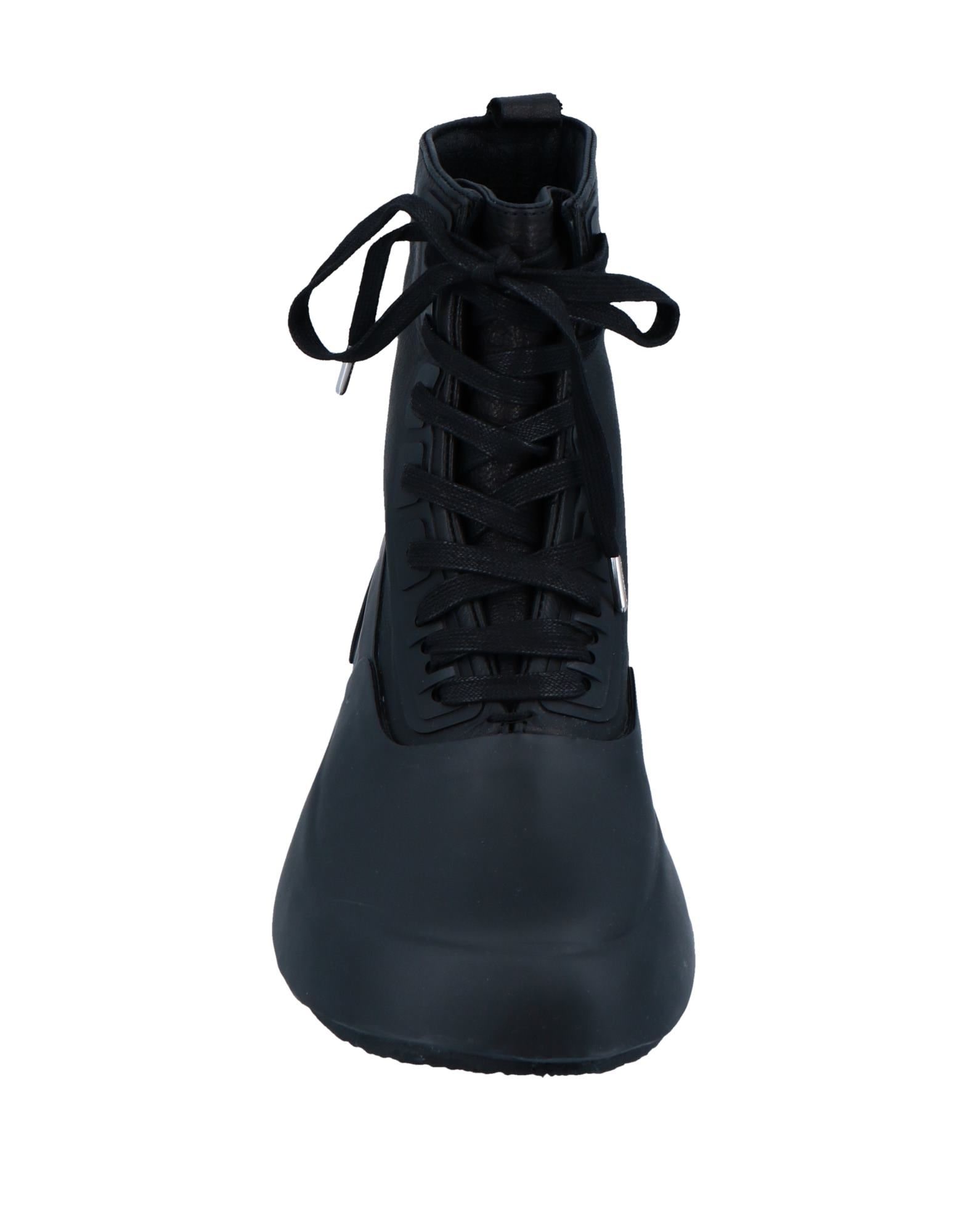 YOOX Online Fashion Design Shopping