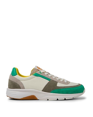 CAMPER