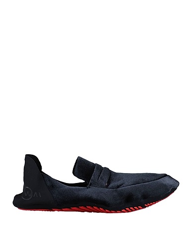 WAI DESIGN Ciabatte e pantofole Nero Fibre tessili