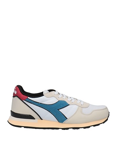 DIADORA