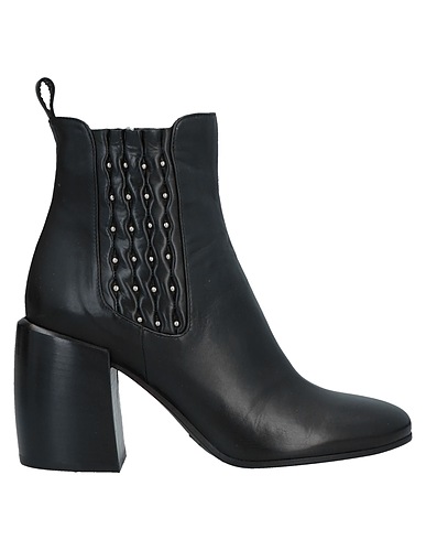 FRU.IT Ankle boot Black Soft Leather
