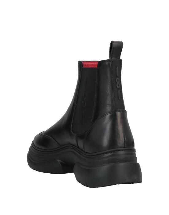 181 Полусапоги и высокие ботинки