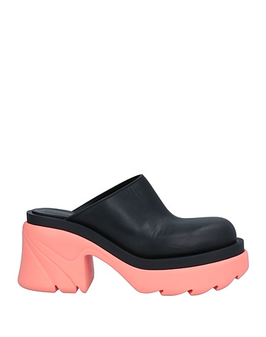 BOTTEGA VENETA Mules and clogs Black Soft Leather