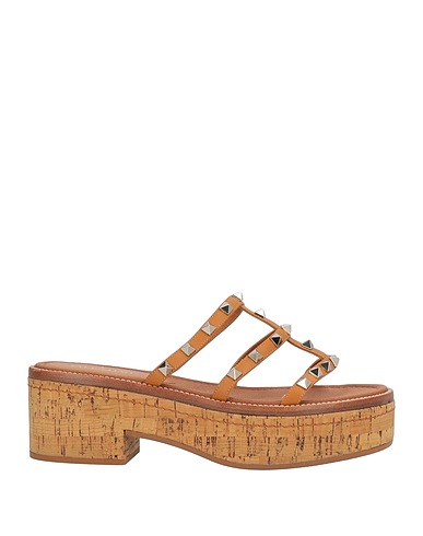 VALENTINO GARAVANI Mule e zoccoli Cammello Pelle