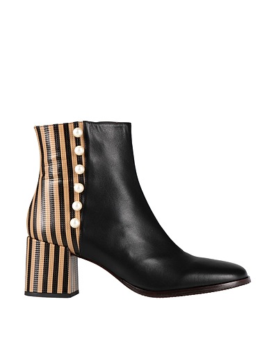 CHIE MIHARA Ankle boot Black Soft Leather
