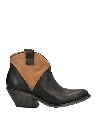 1725.A Ankle boot Black Leather
