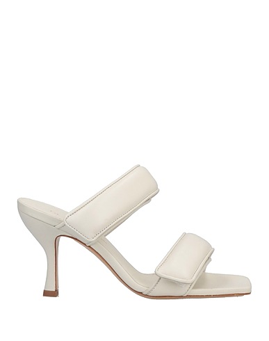 GIA x PERNILLE TEISBAEK Sandals Light grey Soft Leather