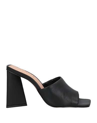 SCHUTZ サンダル ブラック 革