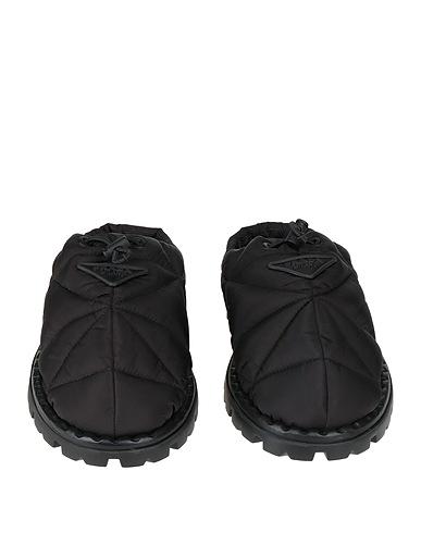 https://www.yoox.com/images/items/17/17446996JK_14_e.jpg?impolicy=crop&width=387&height=490