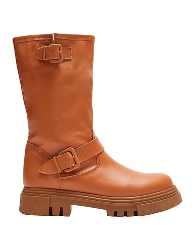 8 by YOOX Stivali LEATHER BUCKLE ANKLE BOOTS
 Cuoio 100% Pelle di vitello