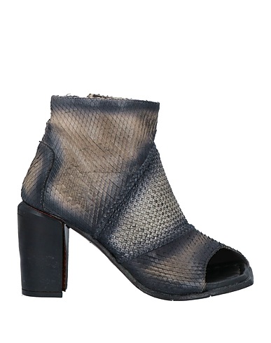 LE RUEMARCEL Ankle boot Khaki Leather