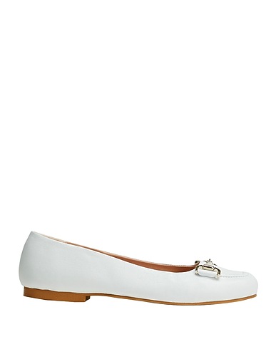 8 by YOOX Ballet flats LEATHER HORSEBIT LOAFER FLAT
 White 100% Ovine leather