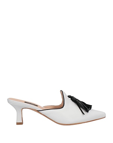 ROBERTO BOTTICELLI Mules y zuecos Blanco Piel