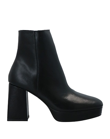 FRANCESCO MILANO Ankle boot Black Soft Leather