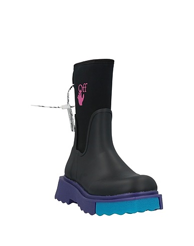 https://www.yoox.com/images/items/17/17507352VO_14_r.jpg?impolicy=crop&width=387&height=490