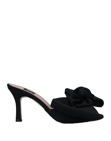 ISLO ISABELLA LORUSSO Sandals Black Textile fibres