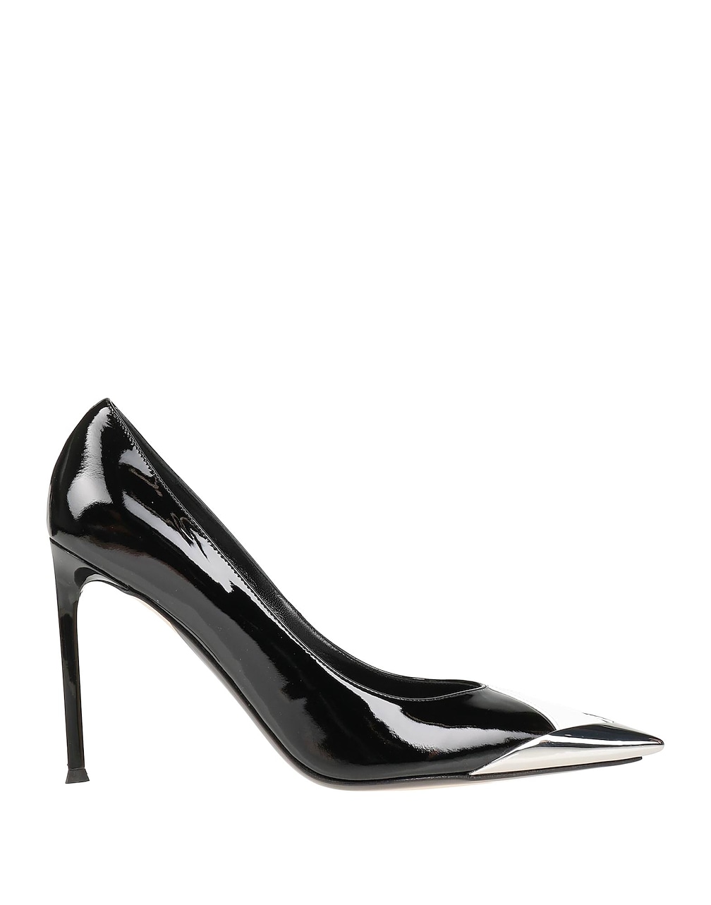 N°21 - Pumps