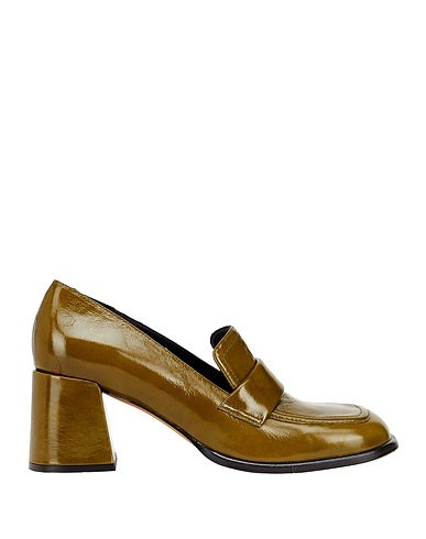8 by YOOX Mocassino PATENT LEATHER HEELED LOAFER
 Verde militare 100% Pelle di vitello